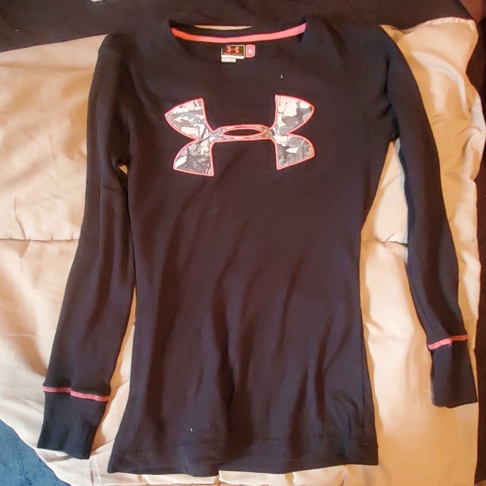 Under armour thermal long sleeve shirt